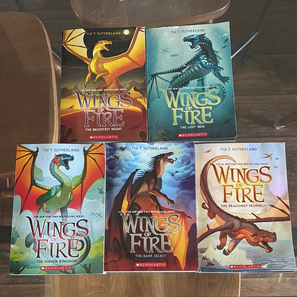 Wings of Fire Book Set of 5 books like new. New York  Times best selling series